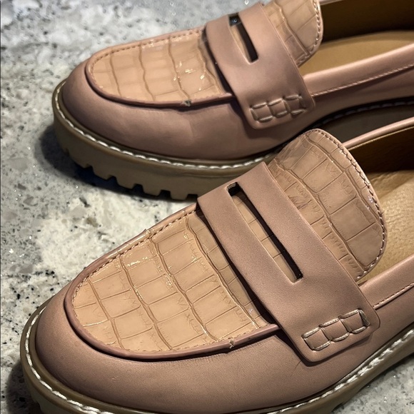 Dolce Vita Blush Light Pink Platform Loafers Size 9.5 - Picture 7 of 10